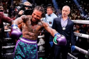 Davis And Benn Trade Insults After Tank Reveals Hearn Offer