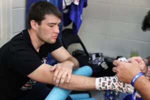 Dakota Linger Overwhelms Kurt Scoby, Snatches His Undefeated Status