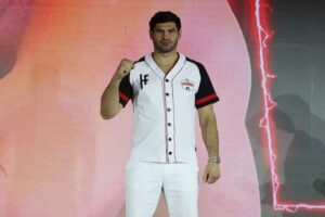 Hrgovic Says History With Dubois Gives Him the Edge in Heavyweight Clash