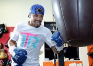 Robeisy Ramirez aims for full reset in return to action against Brandon Leon Benitez