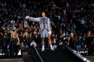 Ben Whittaker Dominates Eworitse Ezra Arenyeka In First Ten-Rounder, Remains Unbeaten