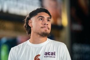 Elijah Garcia Completes Same-Day Weight Check, Kyrone Davis Fight Moves Forward