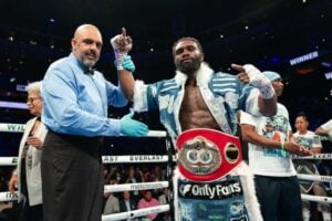 Boots Ennis stops David Avanesyan in five in Philly homecoming