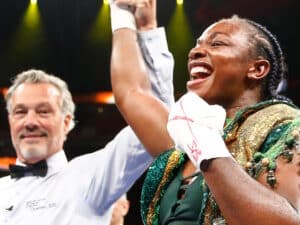 Claressa Shields barely breaks sweat en route to knockout win