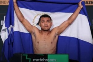 Roman ‘Chocolatito’ Gonzalez Stops Rober Barrera In 10th Round In Triumphant Return