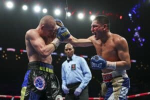 ‘He was pressing the fight’: De La Hoya says Ortiz rightfully beat Bohachuk