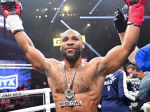 Brandon Adams decisions Francisco Veron to reach OTX Boxing 10 final