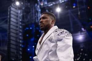 Anthony Joshua ready to 'rise up' after loss to Daniel Dubois