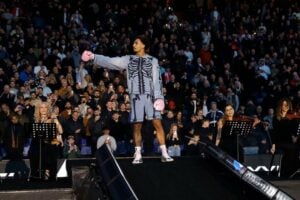 Ben Whittaker dodges a bullet against Liam Cameron, fight ends in technical draw