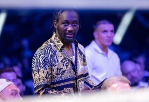 Exchanges between Terence Crawford and Teofimo Lopez, on social media