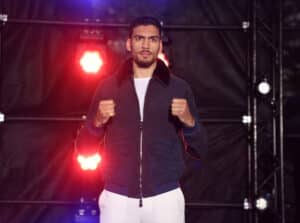 Frank Warren: ‘Hamzah Sheeraz will fight for a world title in February’