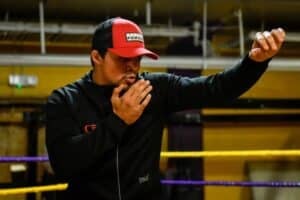 Joey Spencer overcomes late surge against Miguel Angel Hernandez, wins majority decision