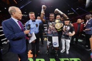 Erislandy Lara not thinking of retirement at 41 years old