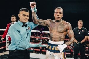 Najee Lopez stops Lenin Castillo in six rounds on ProBox TV