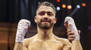 Oscar Duarte Earns Bruising 7th-Round TKO Win Against Miguel Madueno In DAZN Main Event