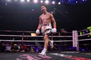 Manny Flores continues tear with KO of Jorge Leyva in Indio