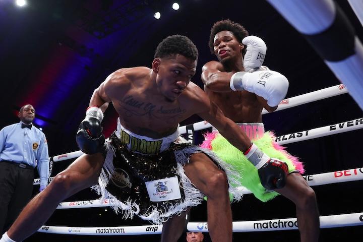 Raymond Ford blanks Thomas Mattice to angle toward title shot