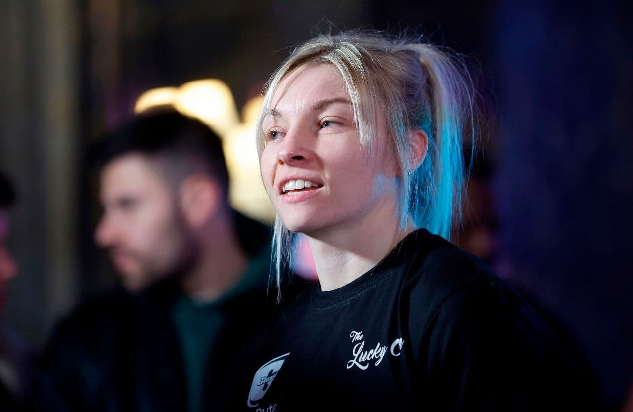 Lauren Price Shooting For August Mikaela Mayer Clash, Feels Cardiff Would Draw Best