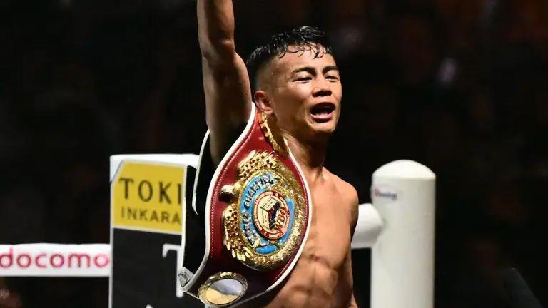 Yoshiki Takei wipes out Yuttapong Tongdee to retain his bantamweight world title