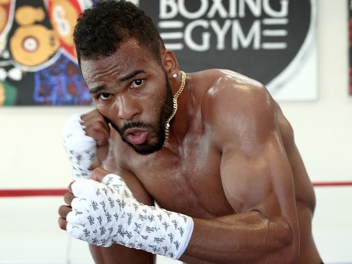 Edwin De Los Santos embraces inactivity