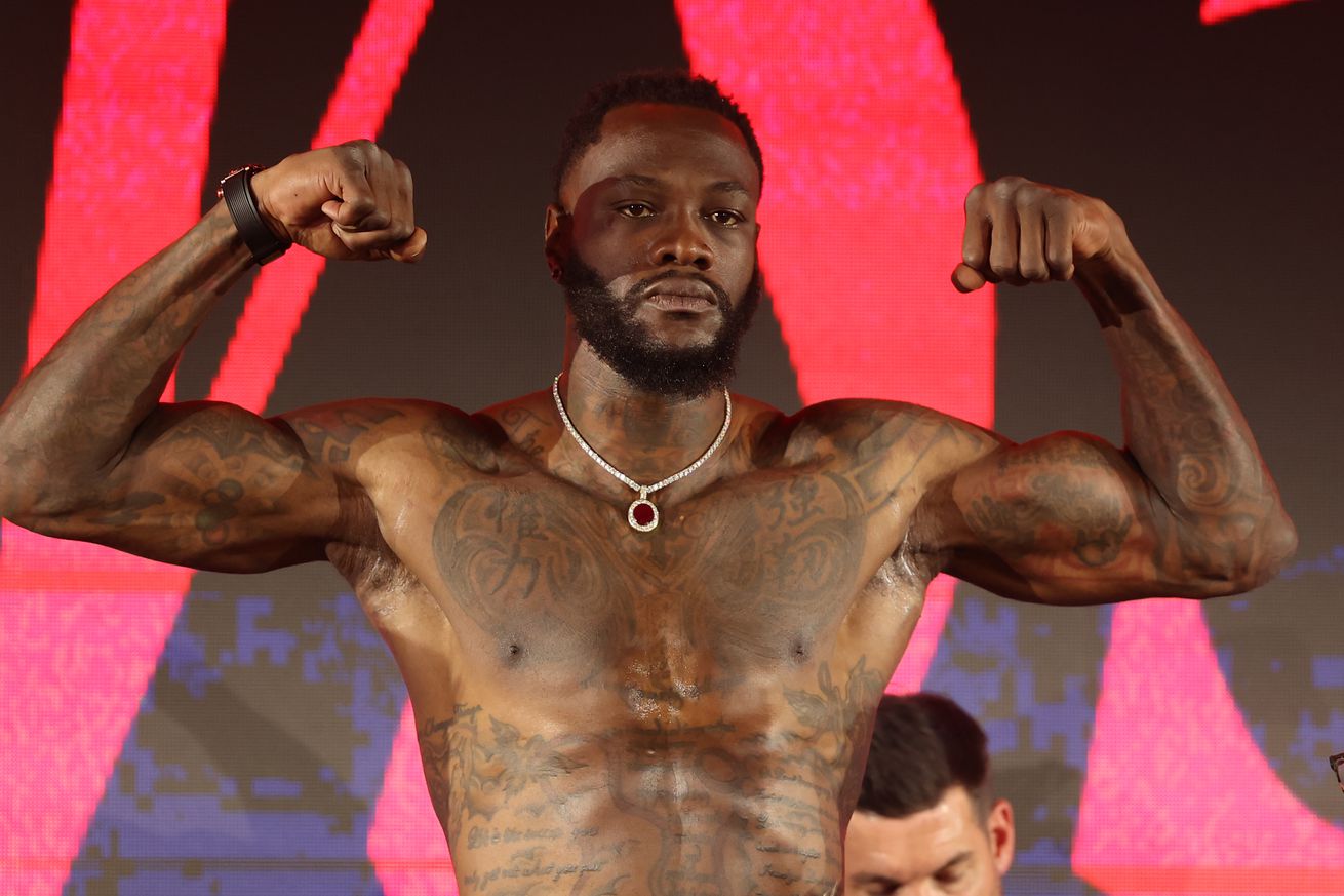 Wilder returns with win, stops Herndon in seven