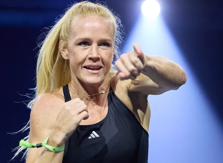 Holly Holm, seeking another belt in her HOF career, returns to boxing