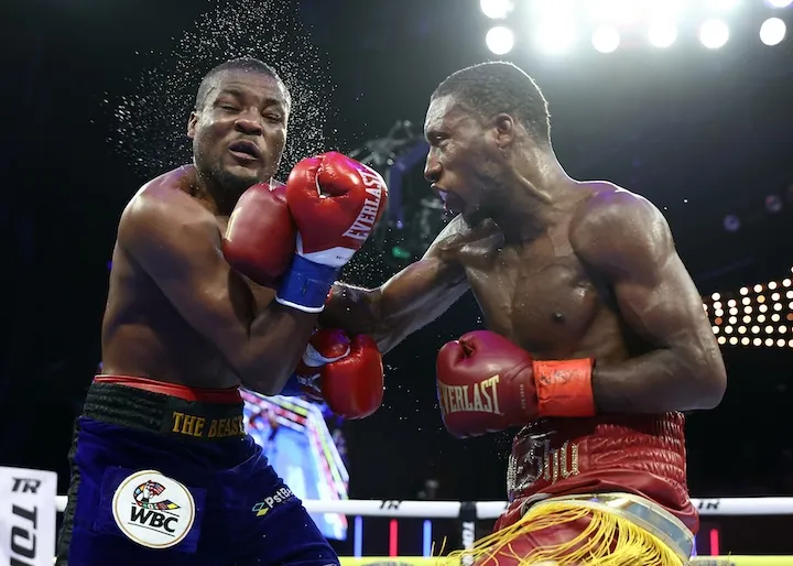 Bruce Carrington clinical, if not concussive, in besting Mateus Heita