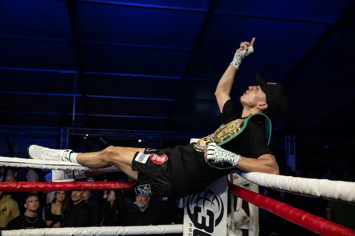 Featherweight riser Omar Trinidad to face Lorenzo Parra on August 15