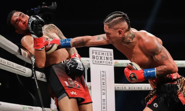 Mario Barrios embraces retiring Manny Pacquiao like ‘Mexecutioner’ did to Oscar De La Hoya