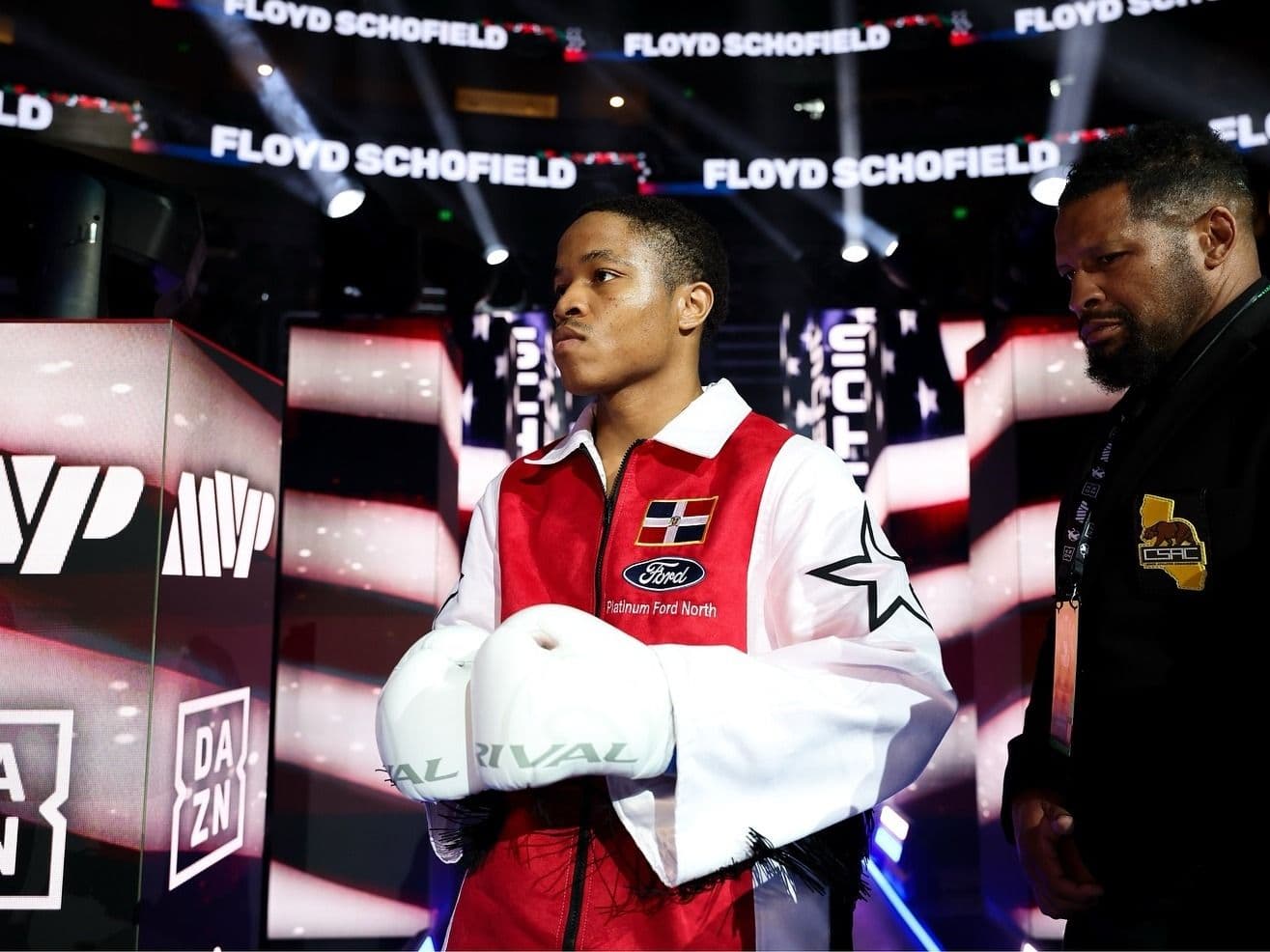 Floyd Schofield Hopes to Capitalize on Explosive KO of Tevin Farmer