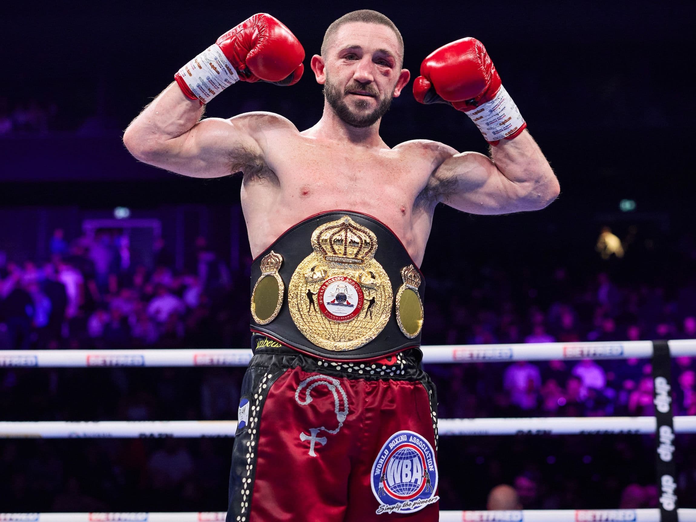 Jazza Dickens Stuns Albert Batyrgaziev With 4th-Round KO, Wins WBA Interim World Junior Lightweight Title