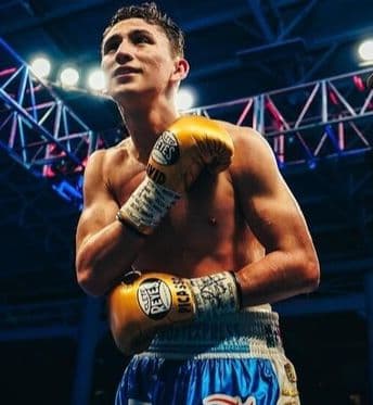 David Picasso wins majority decision, but must be better to have any chance at Naoya Inoue