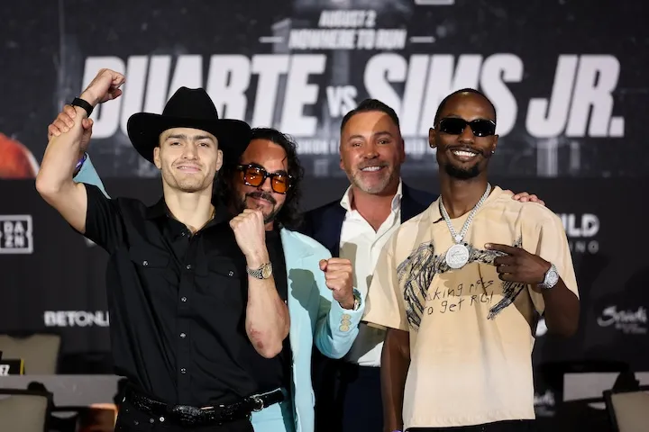 Oscar Duarte and Kenneth Sims both make weight by a hair