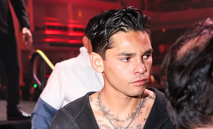 De La Hoya prefers Teofimo Lopez for Ryan Garcia over Rolly Romero rematch