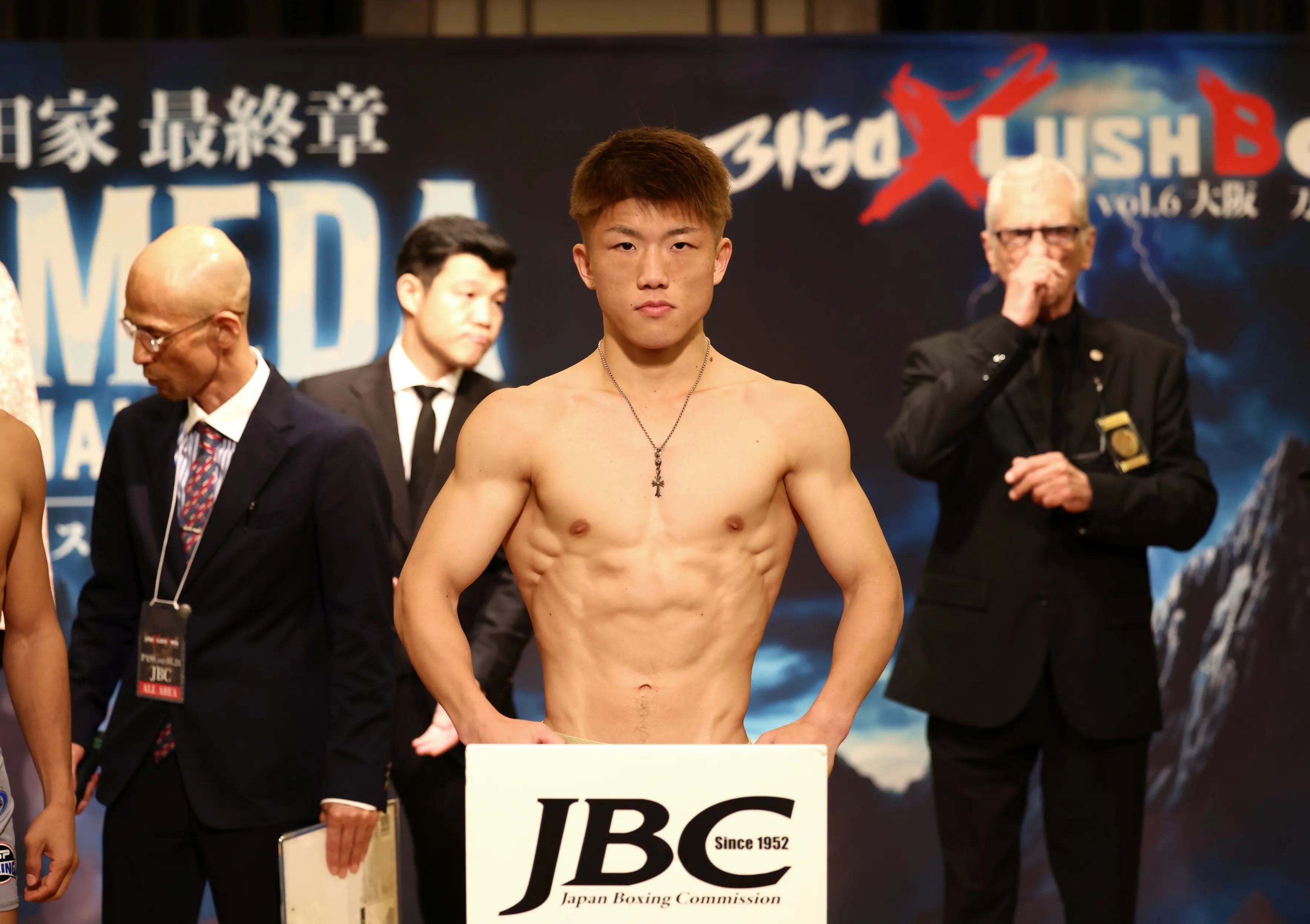 Boxing in Japan acts following double tragedy