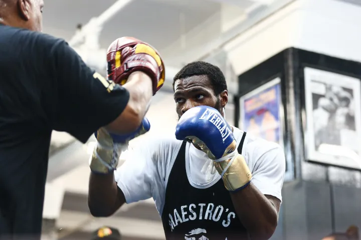 Marcus Browne steps in to face Brandon Glanton following Rocky Fielding withdrawal