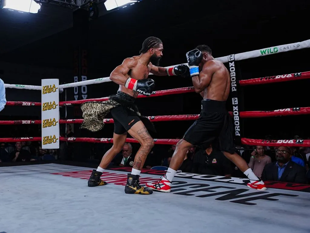 Taming the dog: Gary Antonio Russell sets stage for Ramon Cardenas showdown