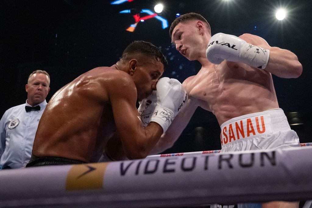 Dzmitry Asanau Demonstrates He's More Than Slick With Laid Douadi Win