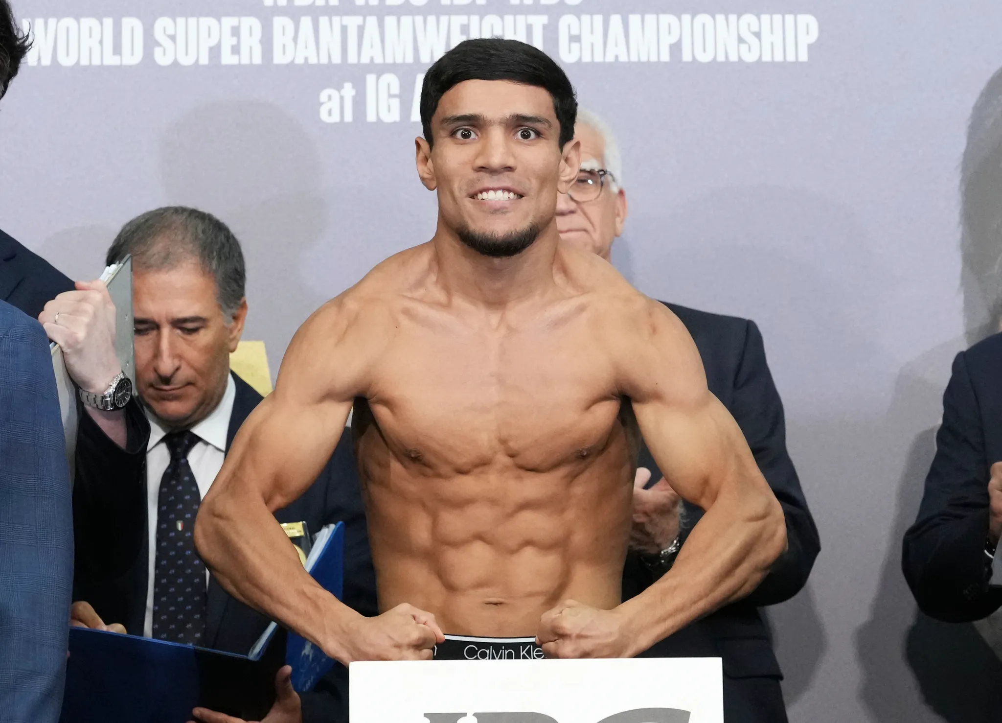 Murodjon Akhmadaliev eager to derail Naoya Inoue-Junto Nakatani