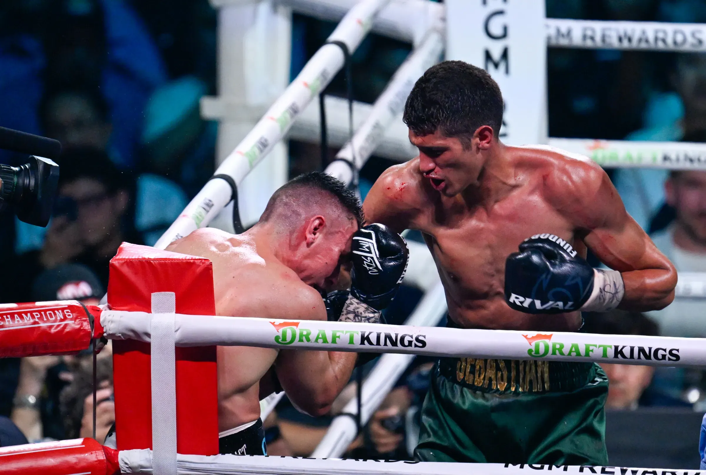 Sebastian Fundora Sensed ‘Something Was Bothering’ Tim Tszyu Before Rematch
