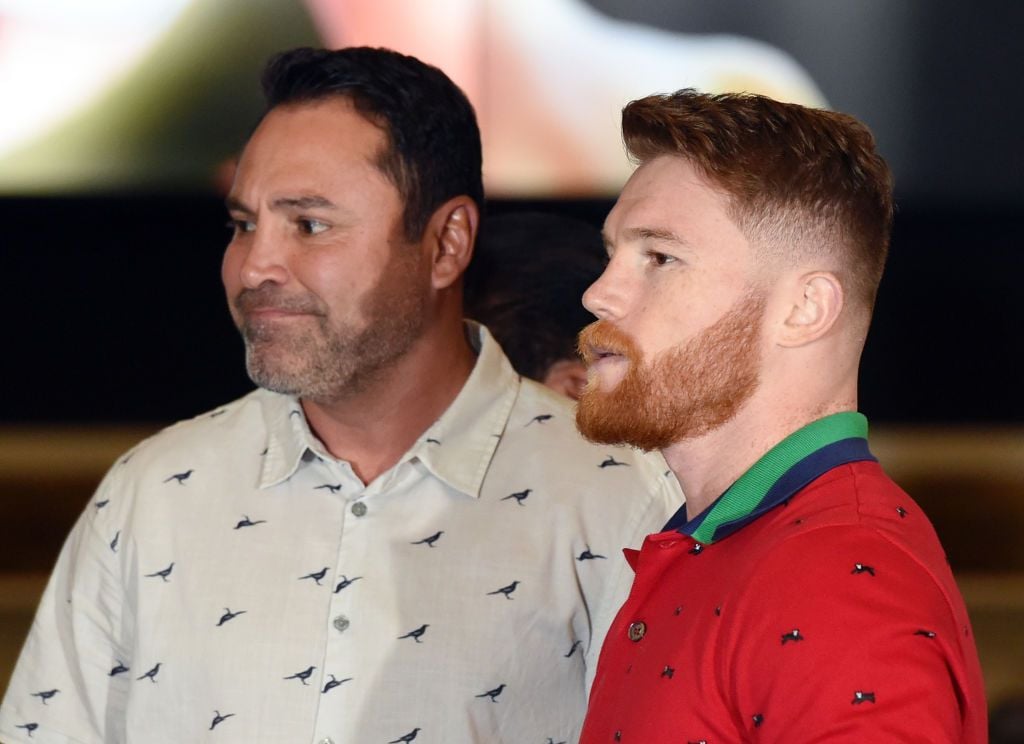 Oscar De La Hoya Offers Advice To Canelo Alvarez: 'Get A New Trainer'