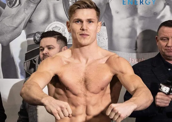 Jacob Bank, Kem Ljungquist score fifth round stoppages in Denmark
