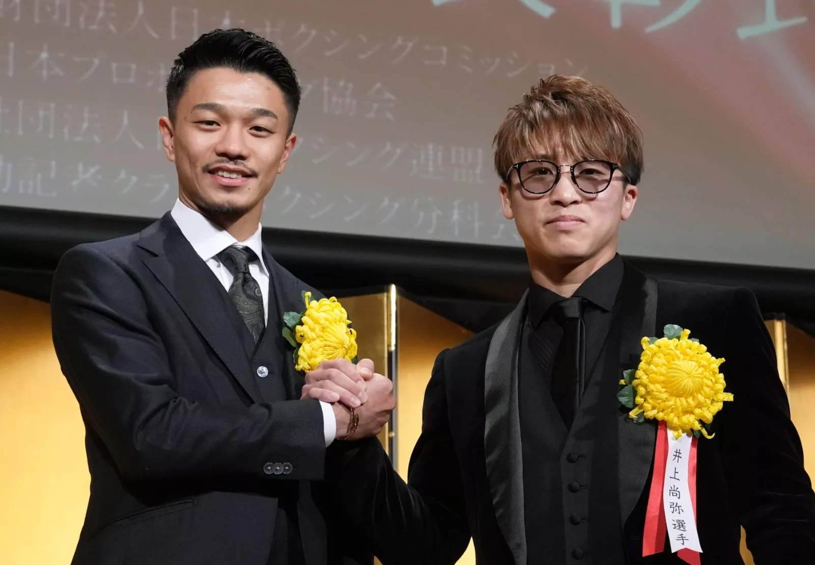Junto Nakatani moves to clear a path to Naoya Inoue