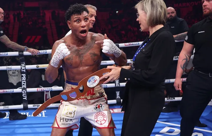 Bilal Fawaz inflicts first defeat upon Junaid Boston