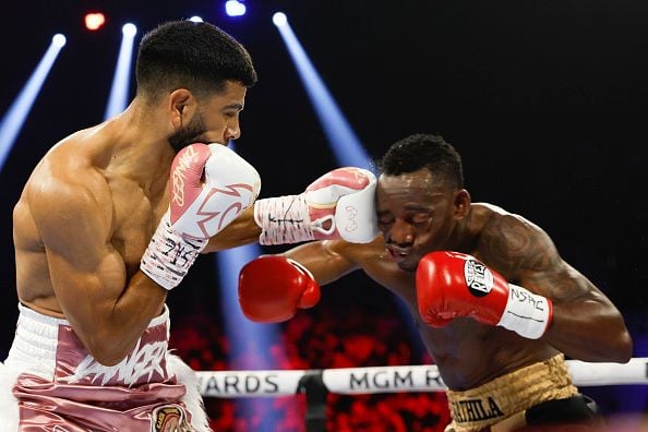 IBF orders Raymond Muratalla to defend lightweight title vs. Andy Cruz