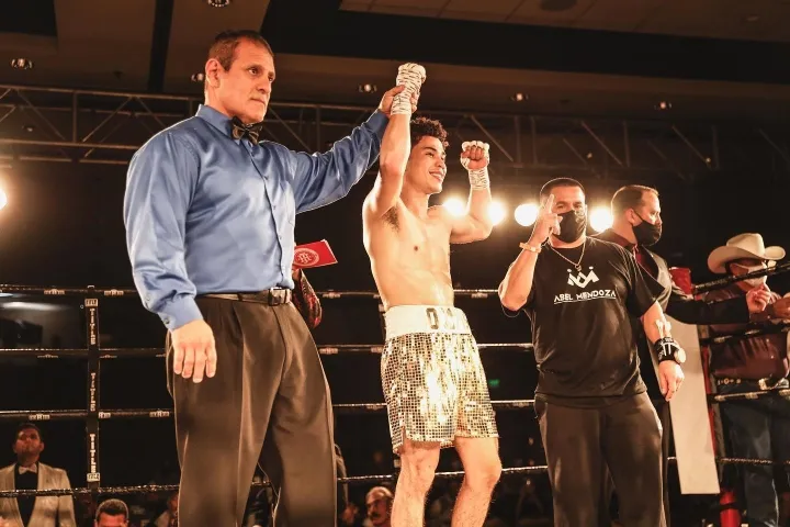 Abel Mendoza signs with TGB Promotions; PBC debut ‘in the works’