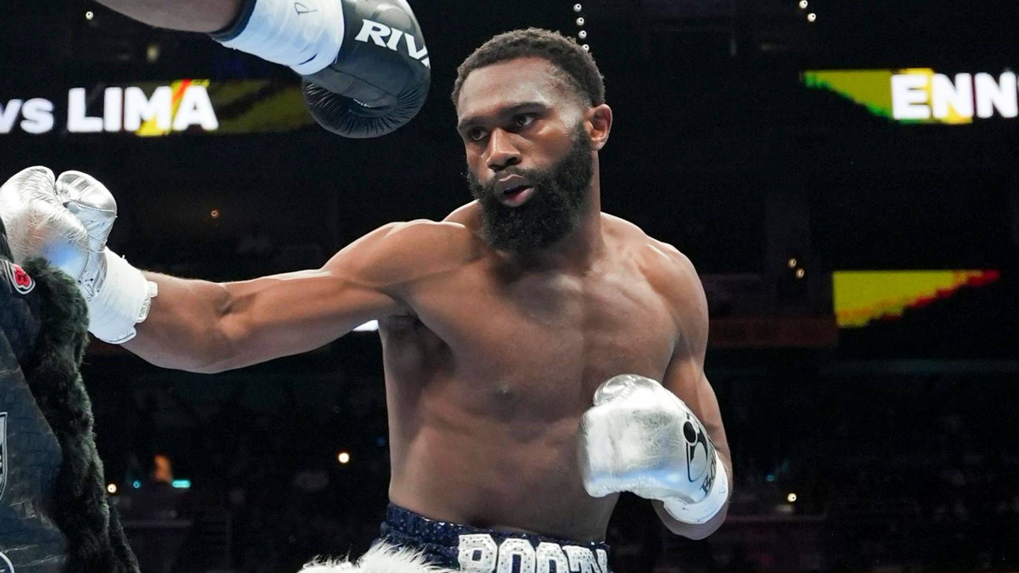 Jaron Ennis Sees Vergil Ortiz-Erickson Lubin As 50-50 Fight