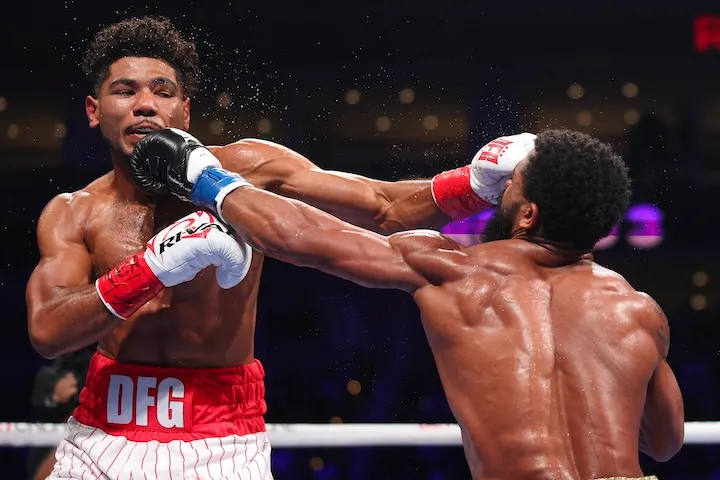 No-win situation: Darius Fulghum draws ugly with David Stevens