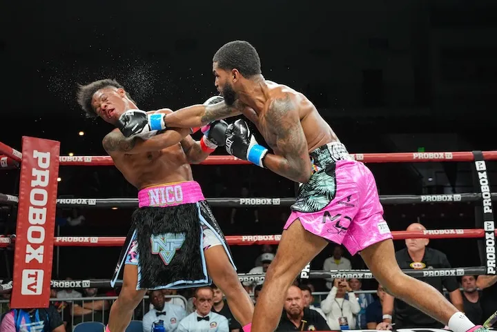 Delante Johnson pounces on Nicklaus Flaz for fourth round stoppage win