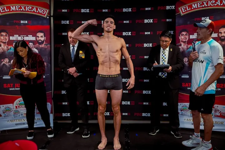 Francisco Veron and Roiman Villa make weight ahead of showdown
